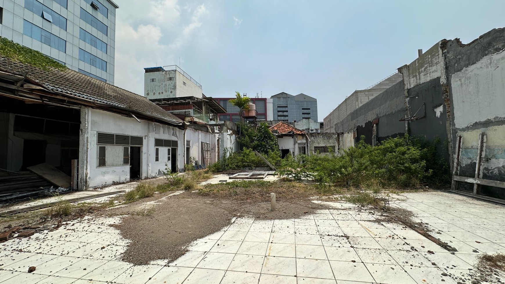 Rumah Hitung Tanah Area Cipete