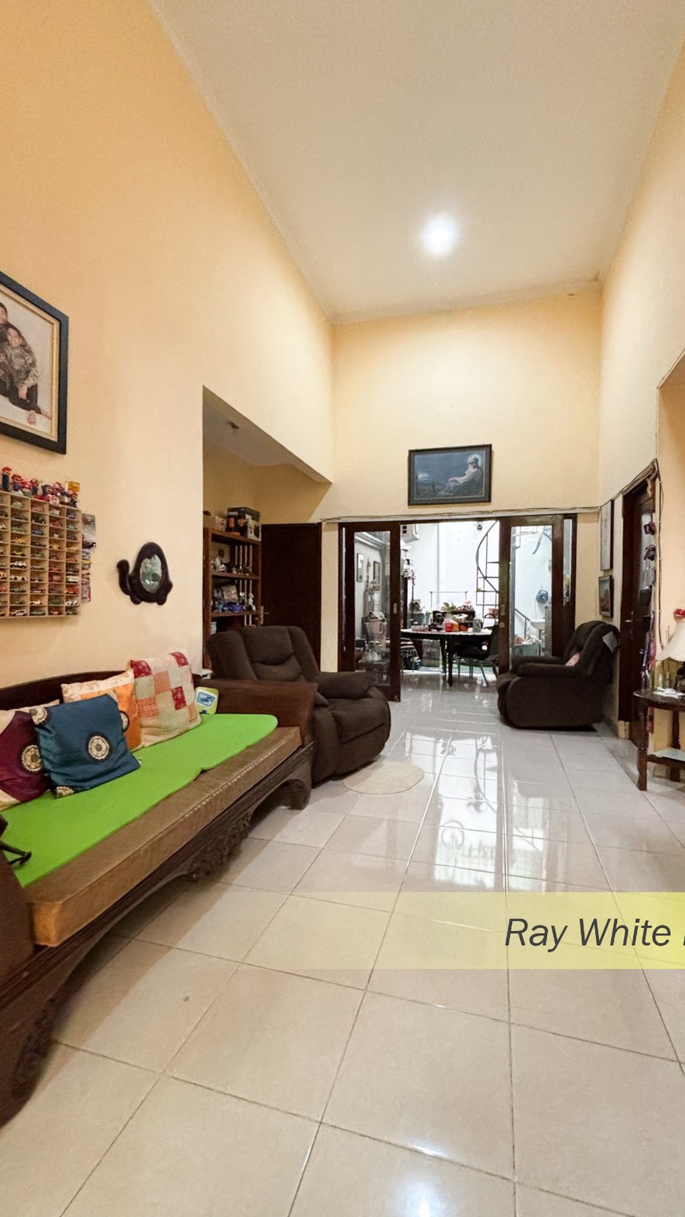 Rumah Hitung Tanah Area Cipete