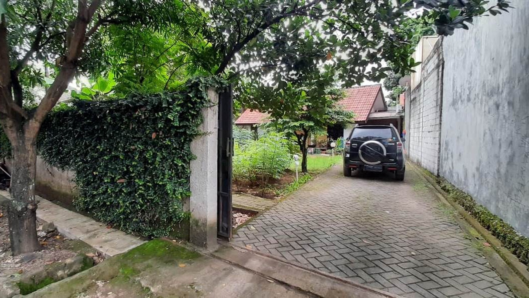 Rumah Hitung Tanah Area Cipete