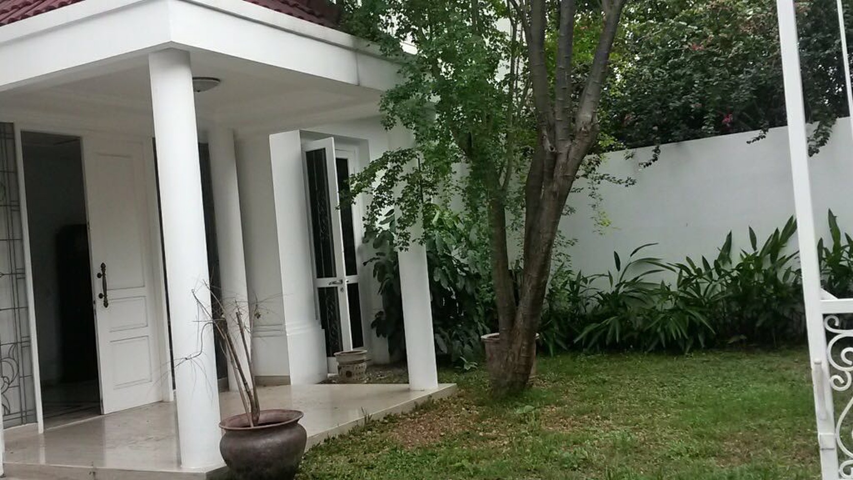 RUMAH BAGUS JALAN BAMBU KUNING, KEMANG