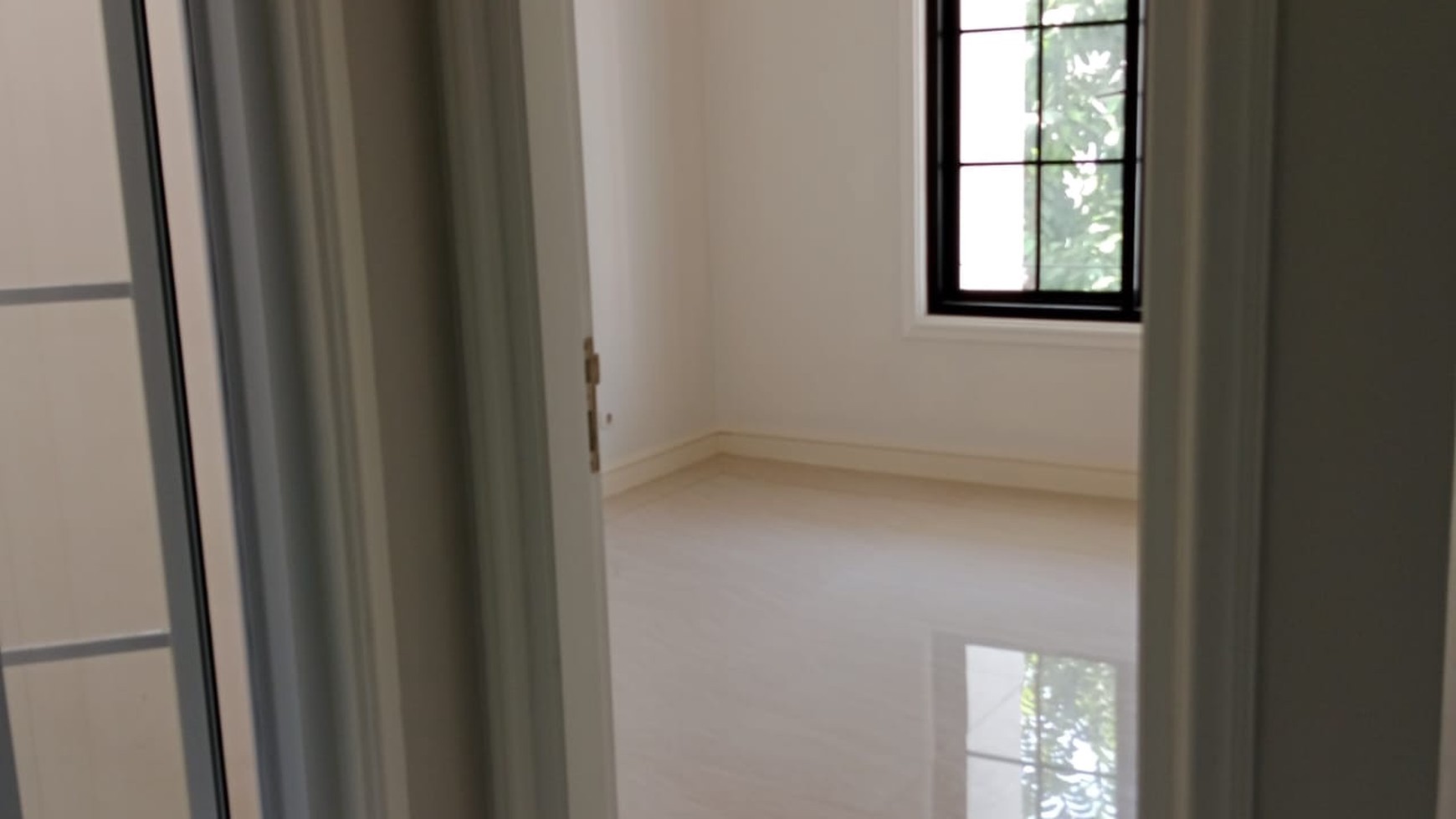 Rumah Camden House Residence, Kembangan, Jakarta Barat