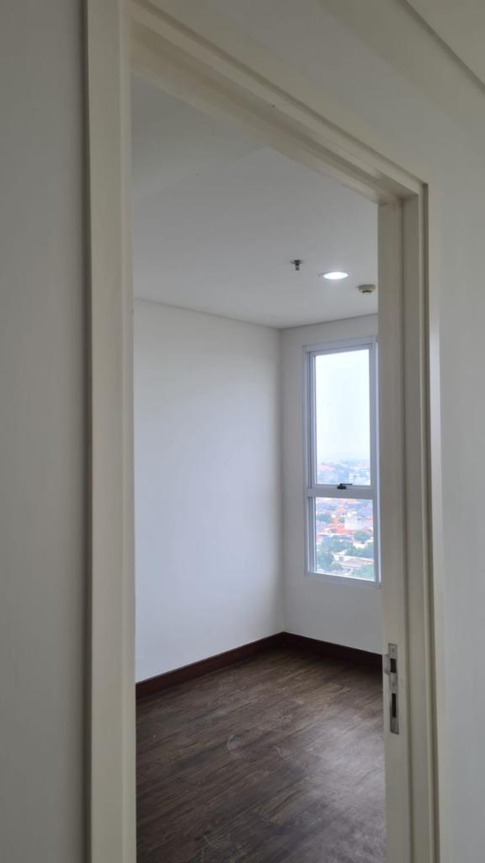 MURAH Dijual Apartemen 88 Avenue Residence Tipe 3 Kamar Tidur dekat Pakuwon Mall, Pasar Modern Puncak Permai