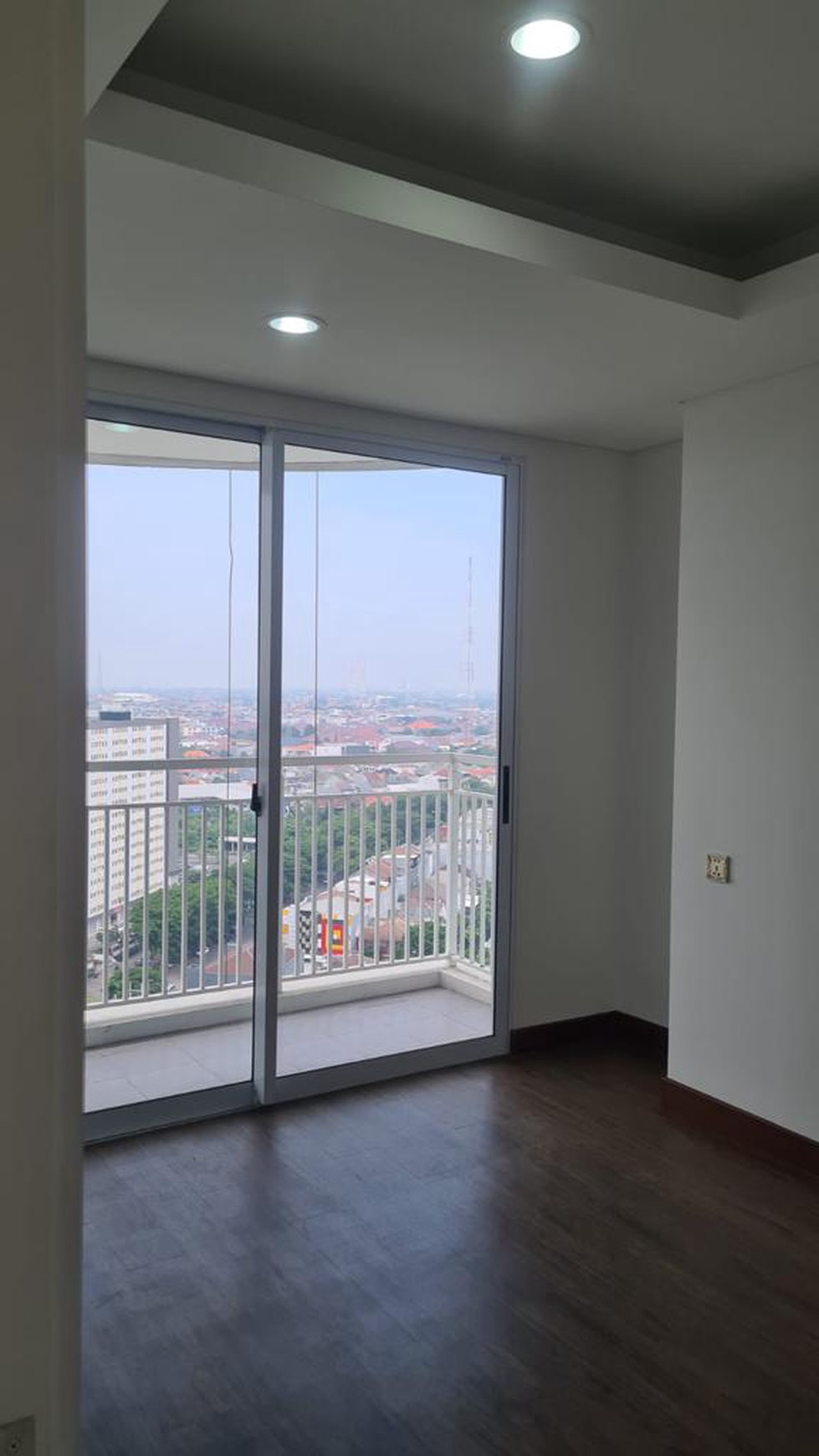 MURAH Dijual Apartemen 88 Avenue Residence Tipe 3 Kamar Tidur dekat Pakuwon Mall, Pasar Modern Puncak Permai