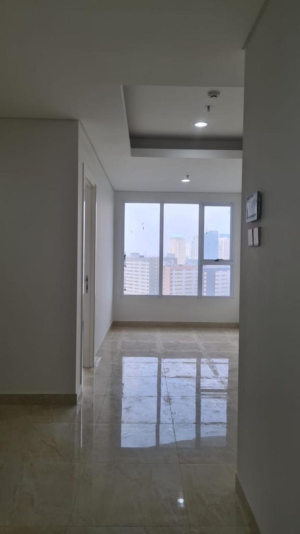 MURAH Dijual Apartemen 88 Avenue Residence Tipe 3 Kamar Tidur dekat Pakuwon Mall, Pasar Modern Puncak Permai