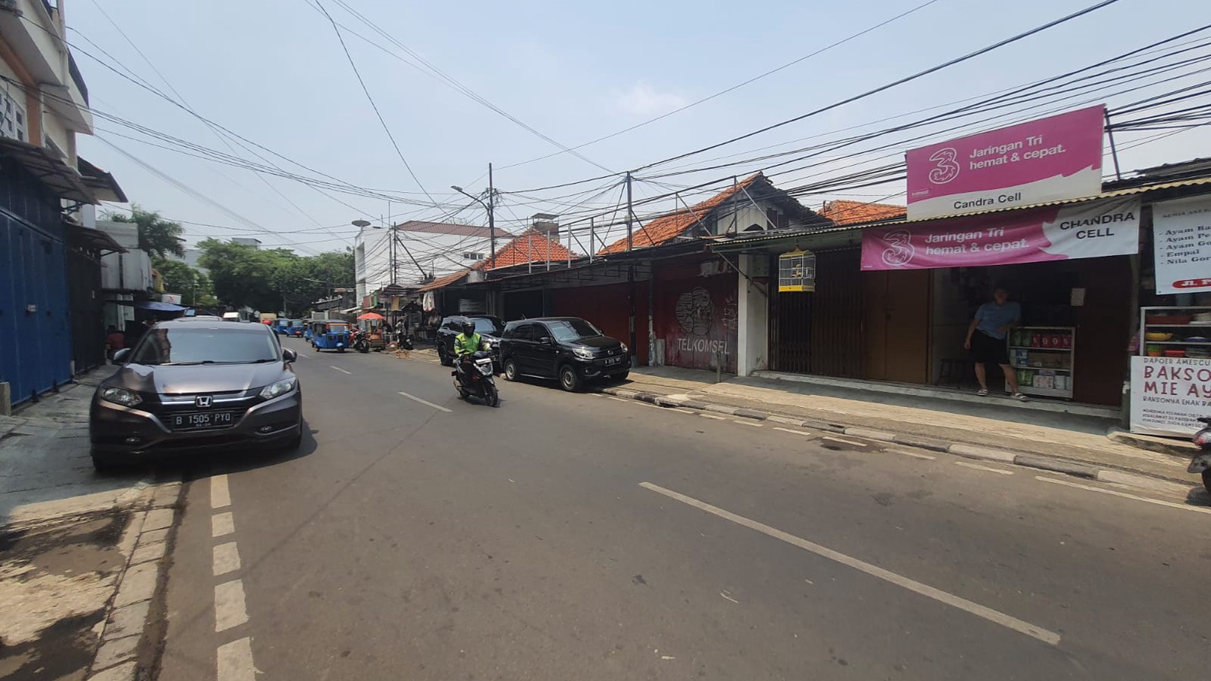 Dijual rumah lama strategis hitung tanah di Jl Paseban Raya - Jakarta Pusat