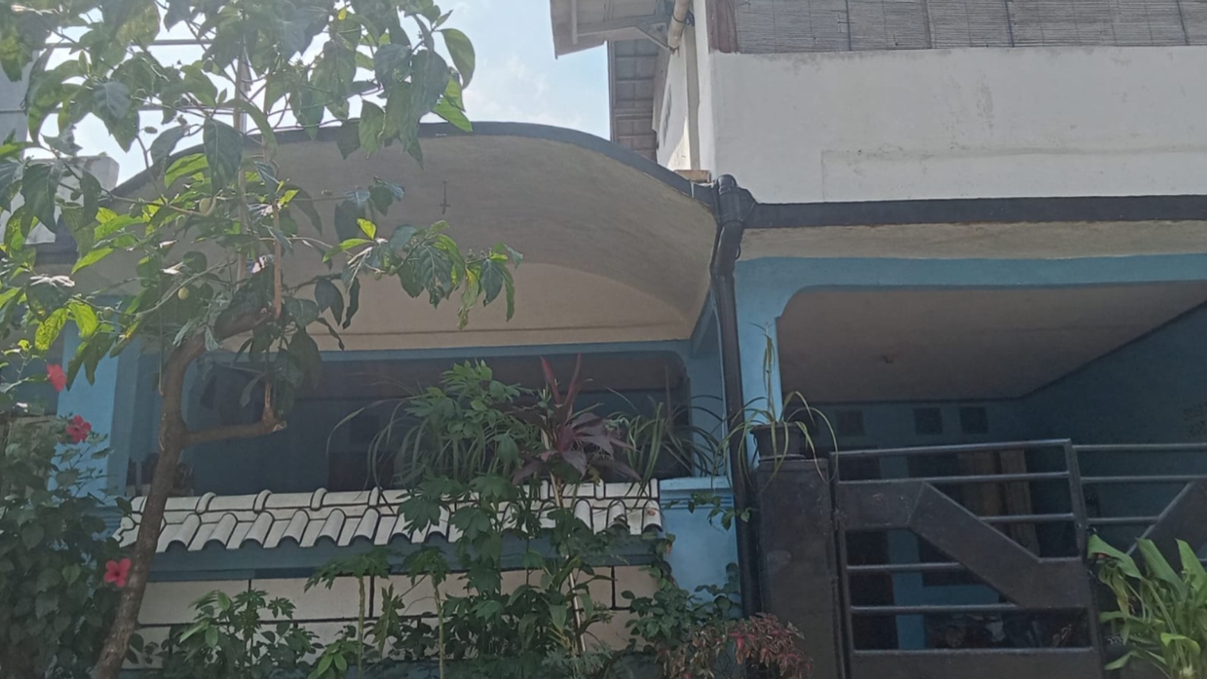 Rumah Dijual di Perum Kemang Ifi Graha Jatiasih Bekasi - 2 Lantai, Lokasi Strategis di Kota Bekasi