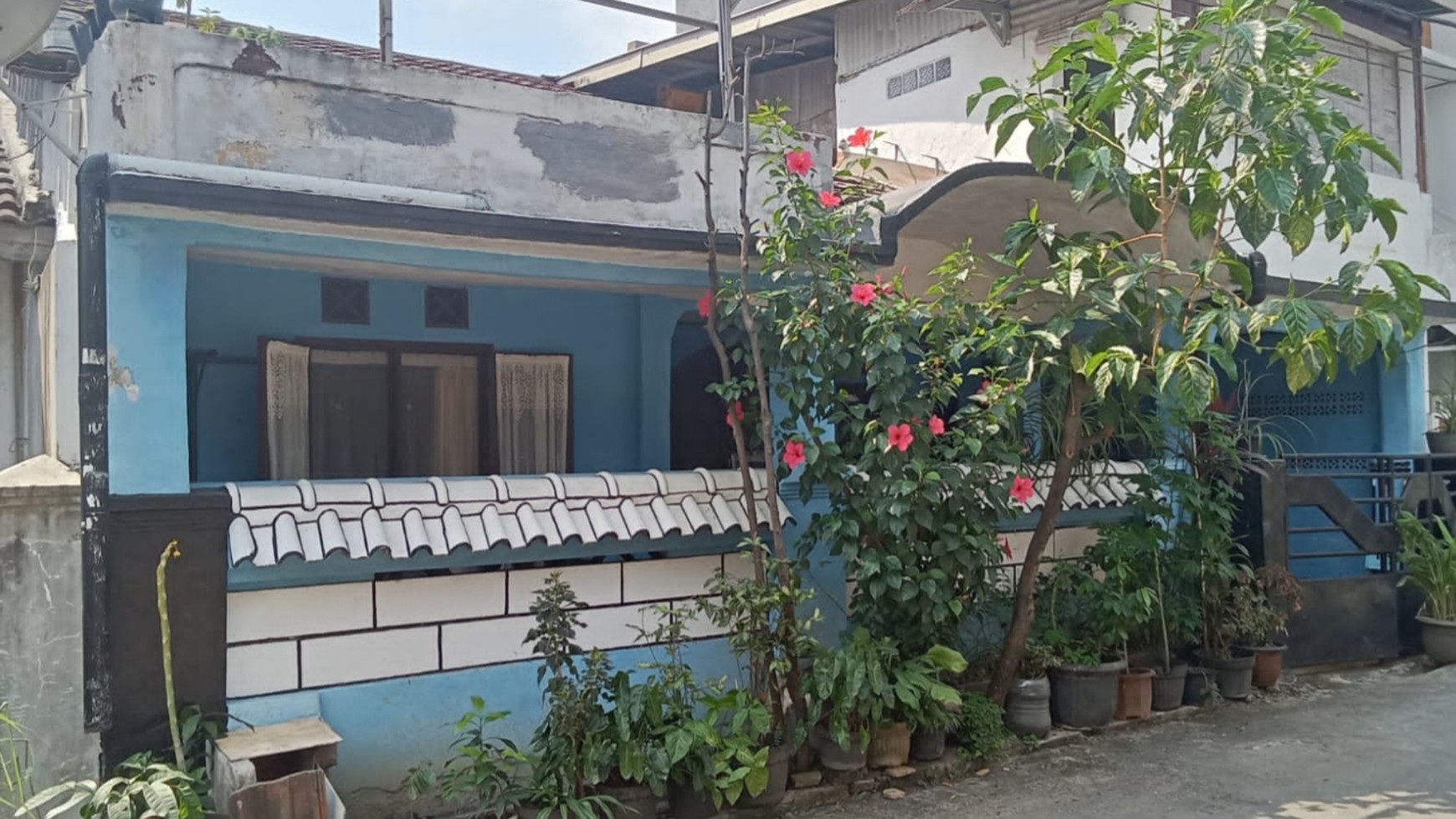 Rumah Dijual di Perum Kemang Ifi Graha Jatiasih Bekasi - 2 Lantai, Lokasi Strategis di Kota Bekasi