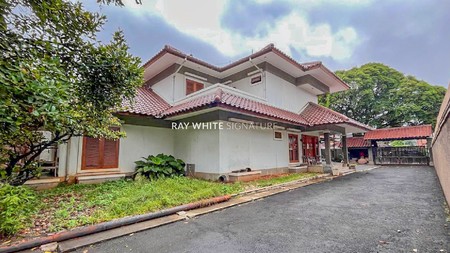 Dijual Rumah Besar di Jl Cilandak Tengah Raya