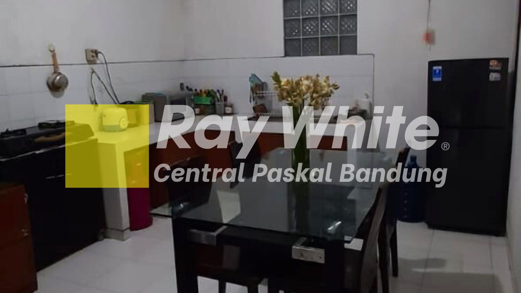 Kosan 2 Lantai di Dago Bandung