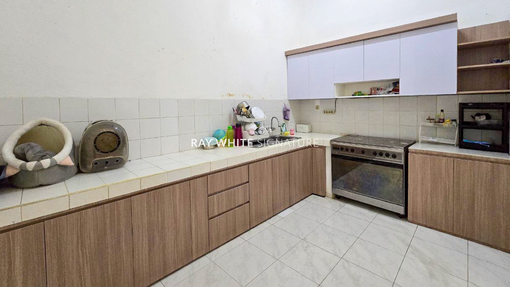 Jual Rumah 2 Lantai Layak Huni di Jl Tebet Barat 7C