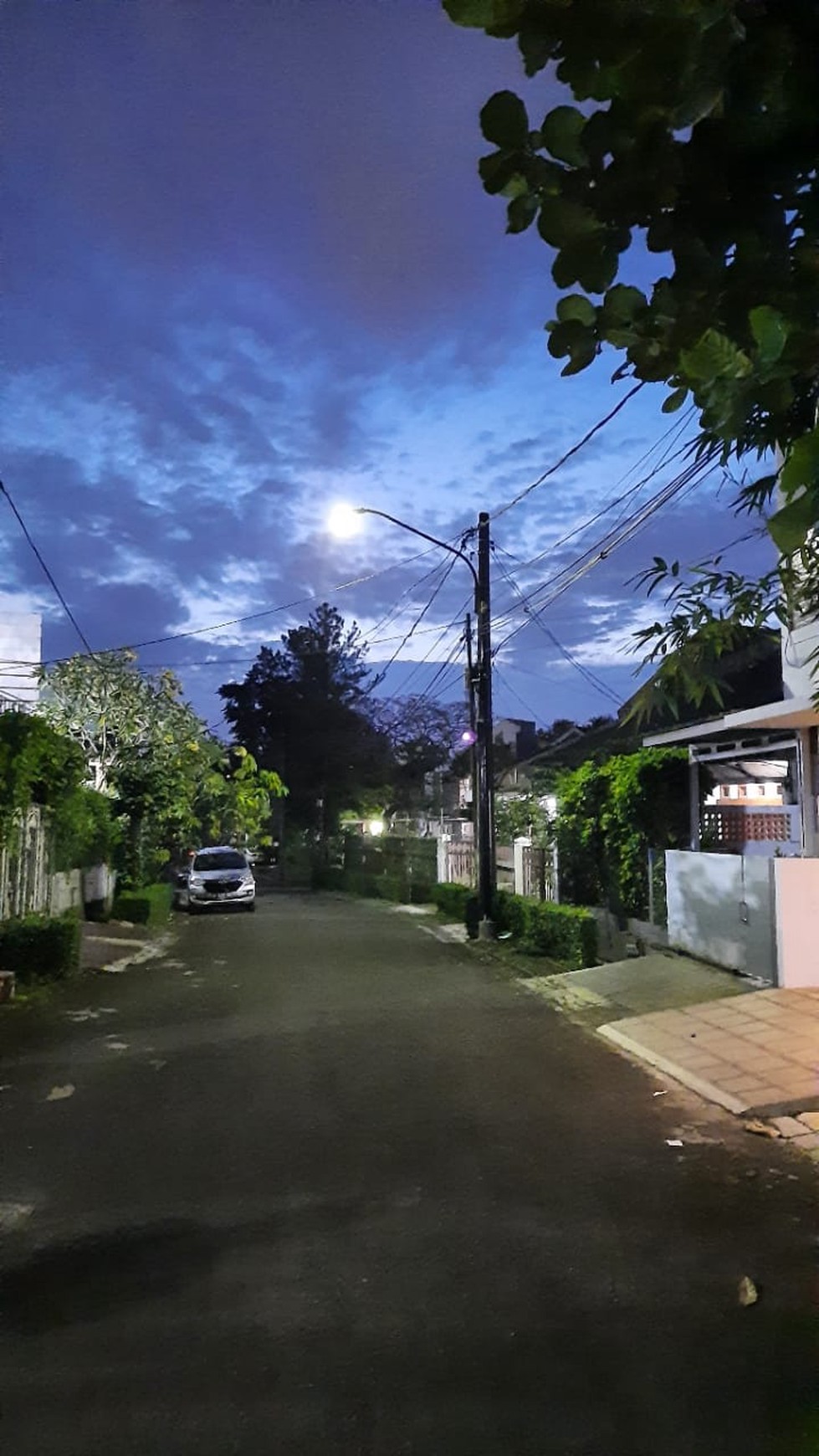 Rumah 2 Lantai, Bebas banjir di Bintaro