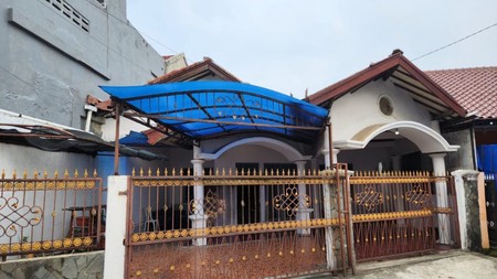 Rumah Strategis dan Bebas Banjir di Jalan BOT Pondok Gede