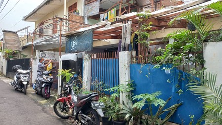 RUMAH DIJUAL JALAN KEBALEN KEBAYORAN BARU JAKARTA SELATAN