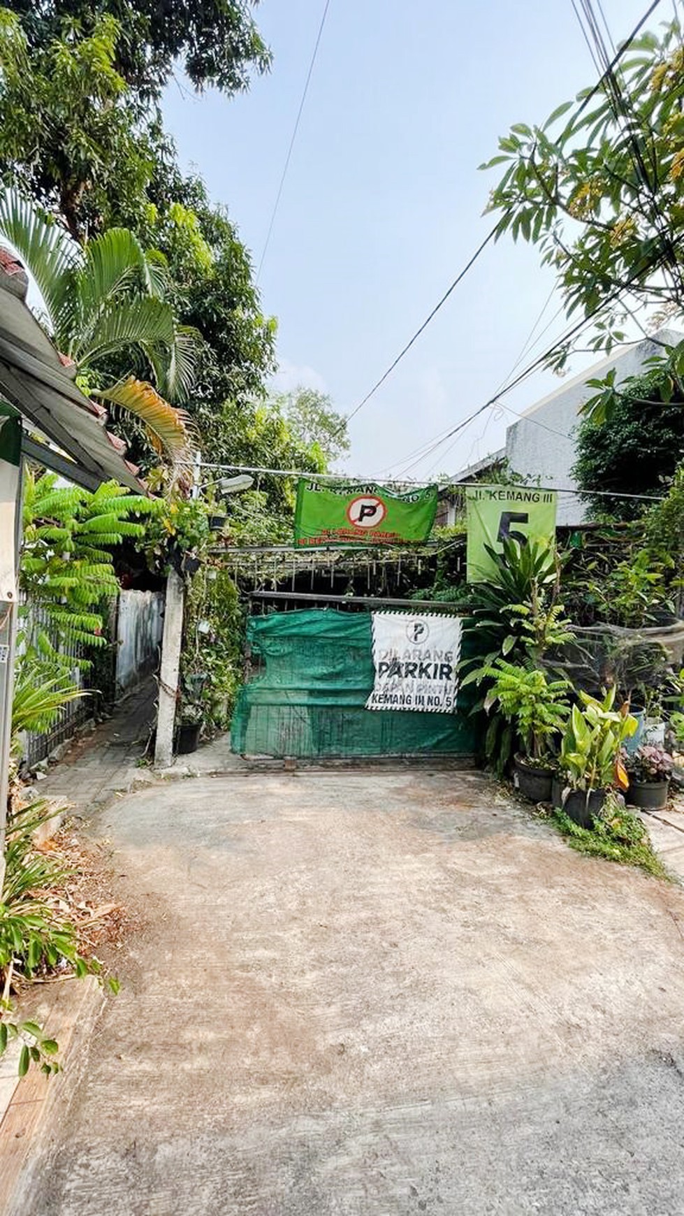 Rumah Hitung Tanah Di Jl Kemang Jakarta Selatan