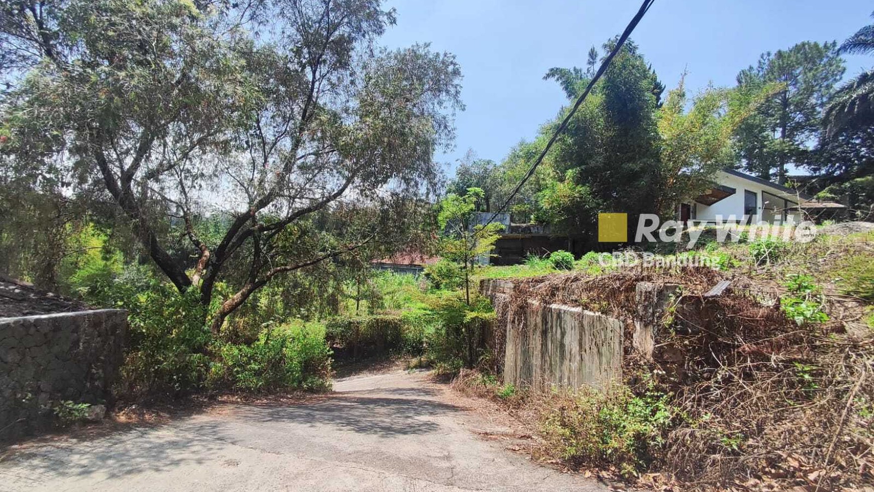 Tanah Komersial/ Villa Daerah Pengunungan di  Bukit Pakar Timur dekat Coca Suki & Cafe Sierra 