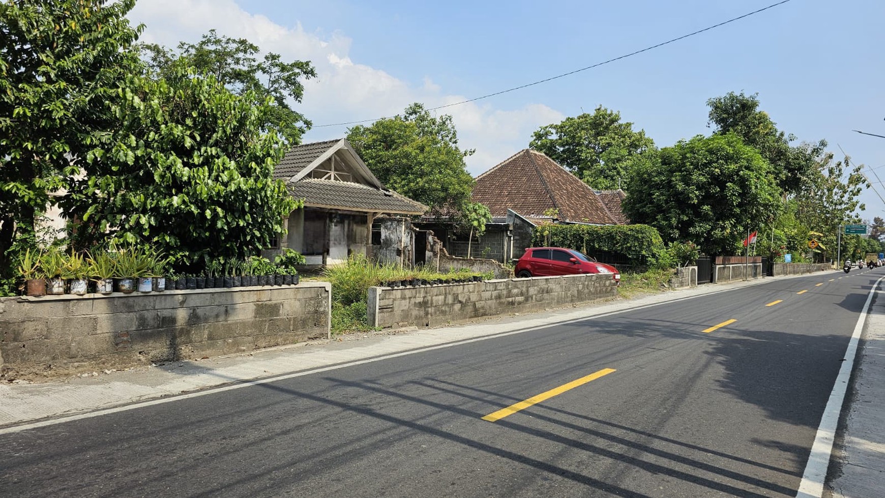 Tanah 858 Meter Persegi Di Jl Raya Keniten Dekat Lampu Merah Bogem &  Prambanan