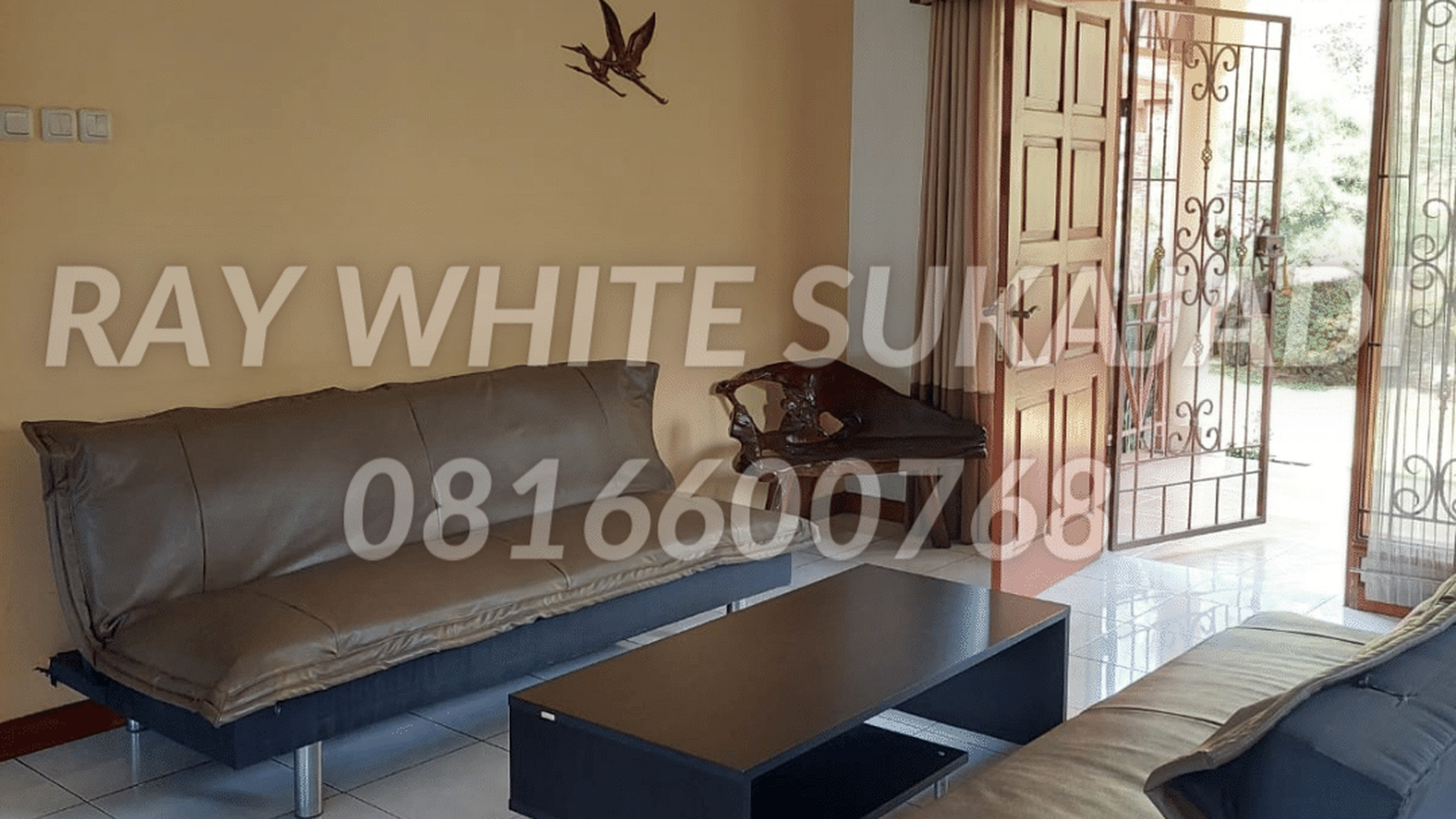 Rumah Modern Full Furnish di Dago Pakar