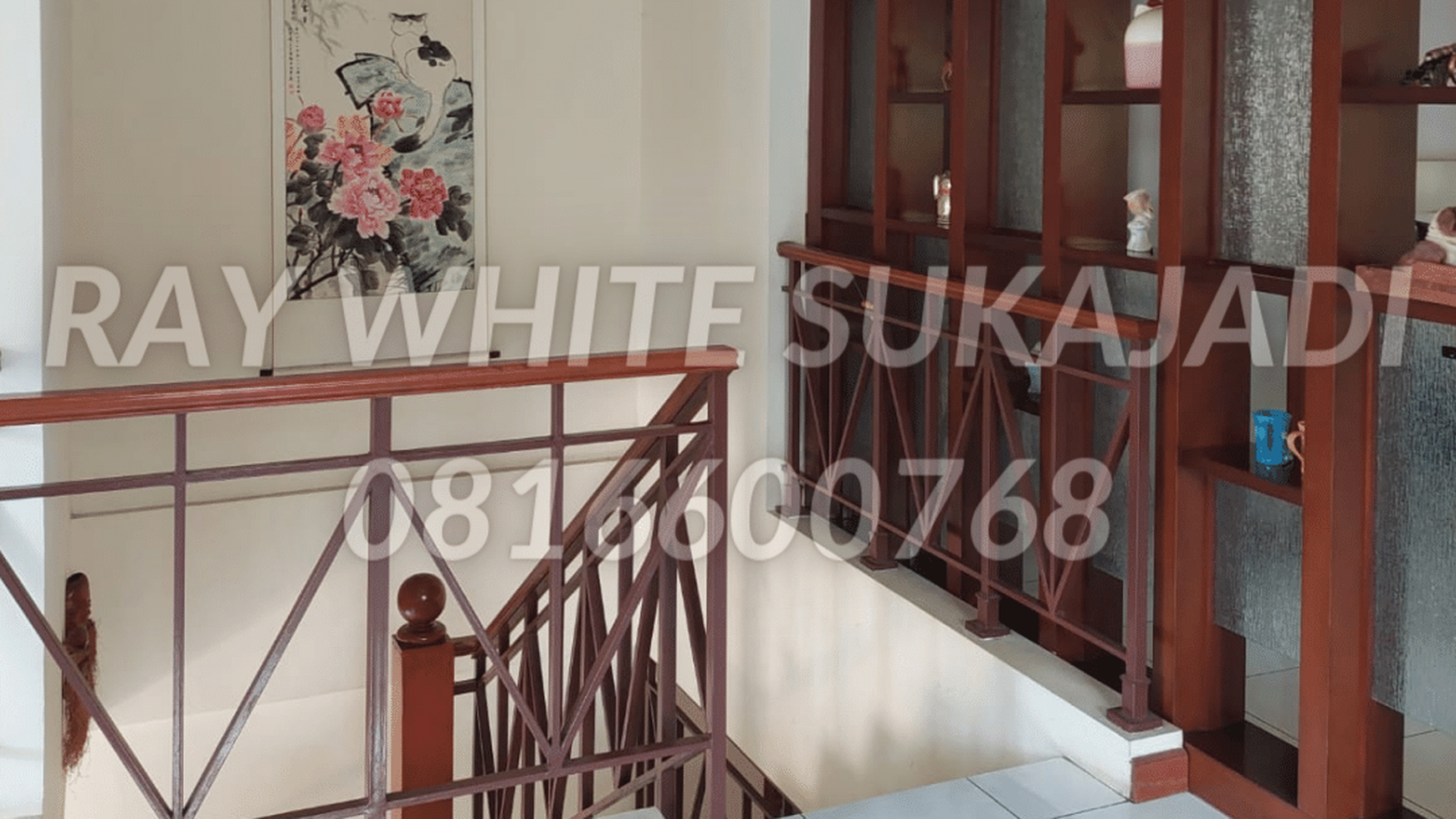 Rumah Modern Full Furnish di Dago Pakar