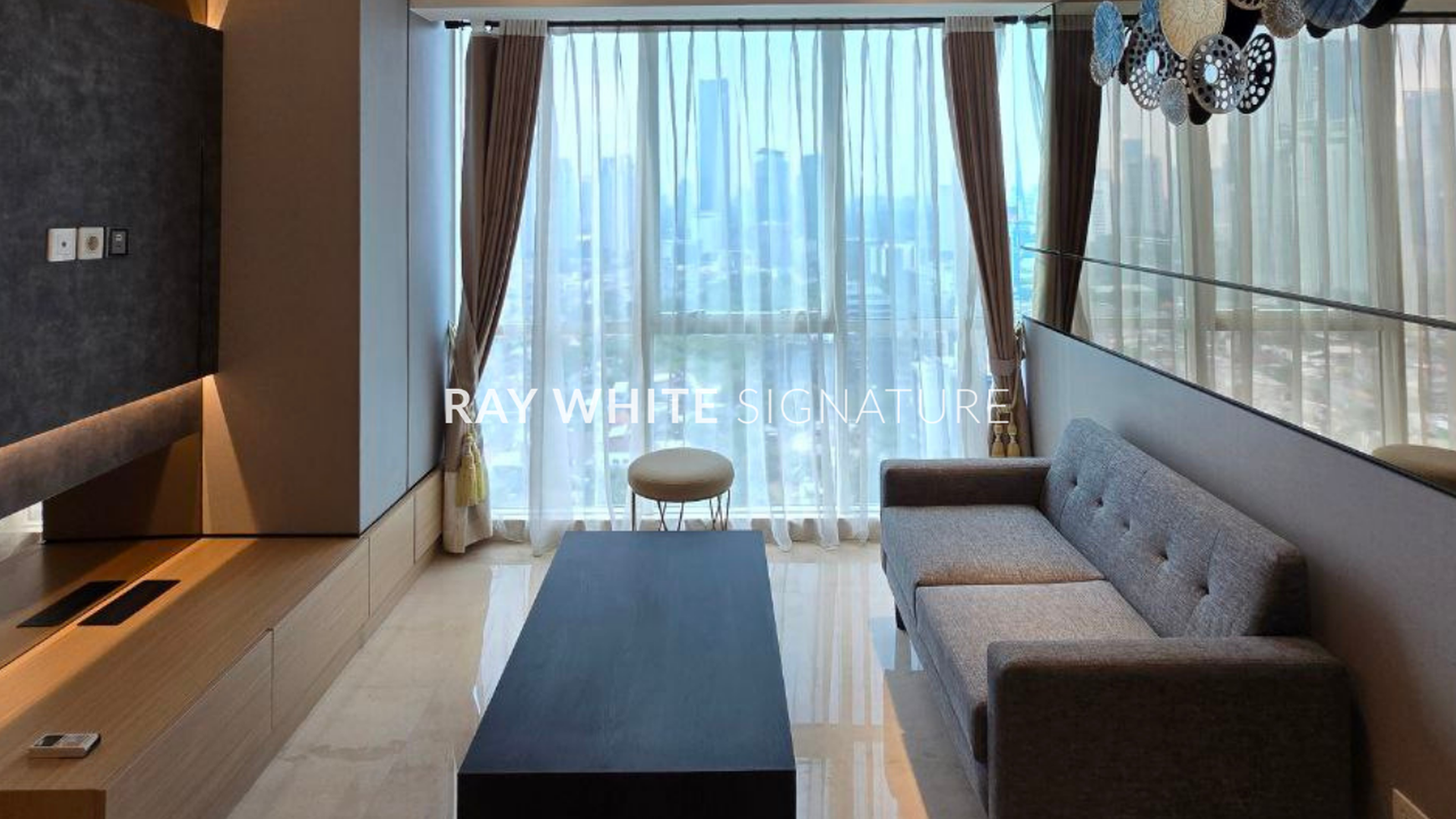 Dijual Apartemen Sky Garden Lantai 28, Tower Sky Furnished 2 Bedroom