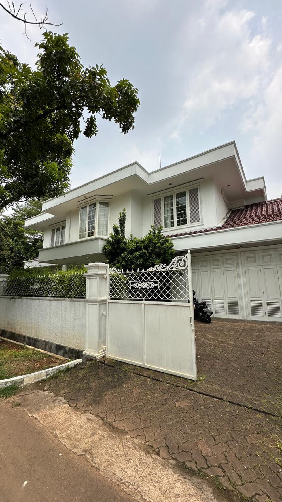 Disewakan Rumah di Kebayoran Lama 