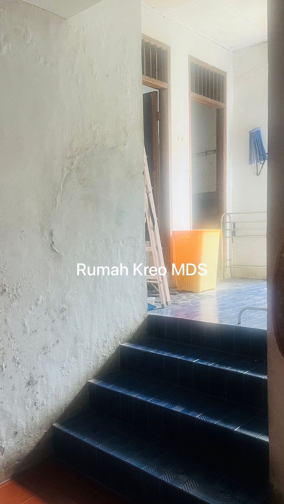 Rumah halaman luas, lokasi strategis di Cipadu