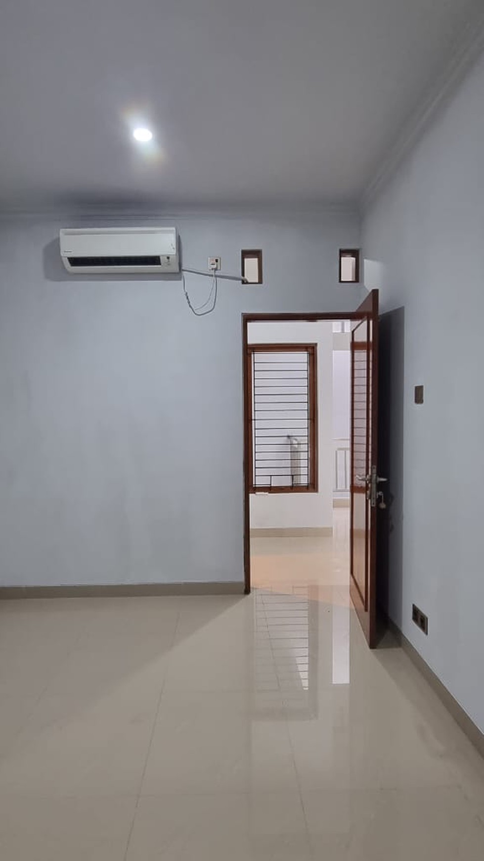 Rumah Cantik Full Renovasi dan Siap Huni @Bintaro Sektor 9