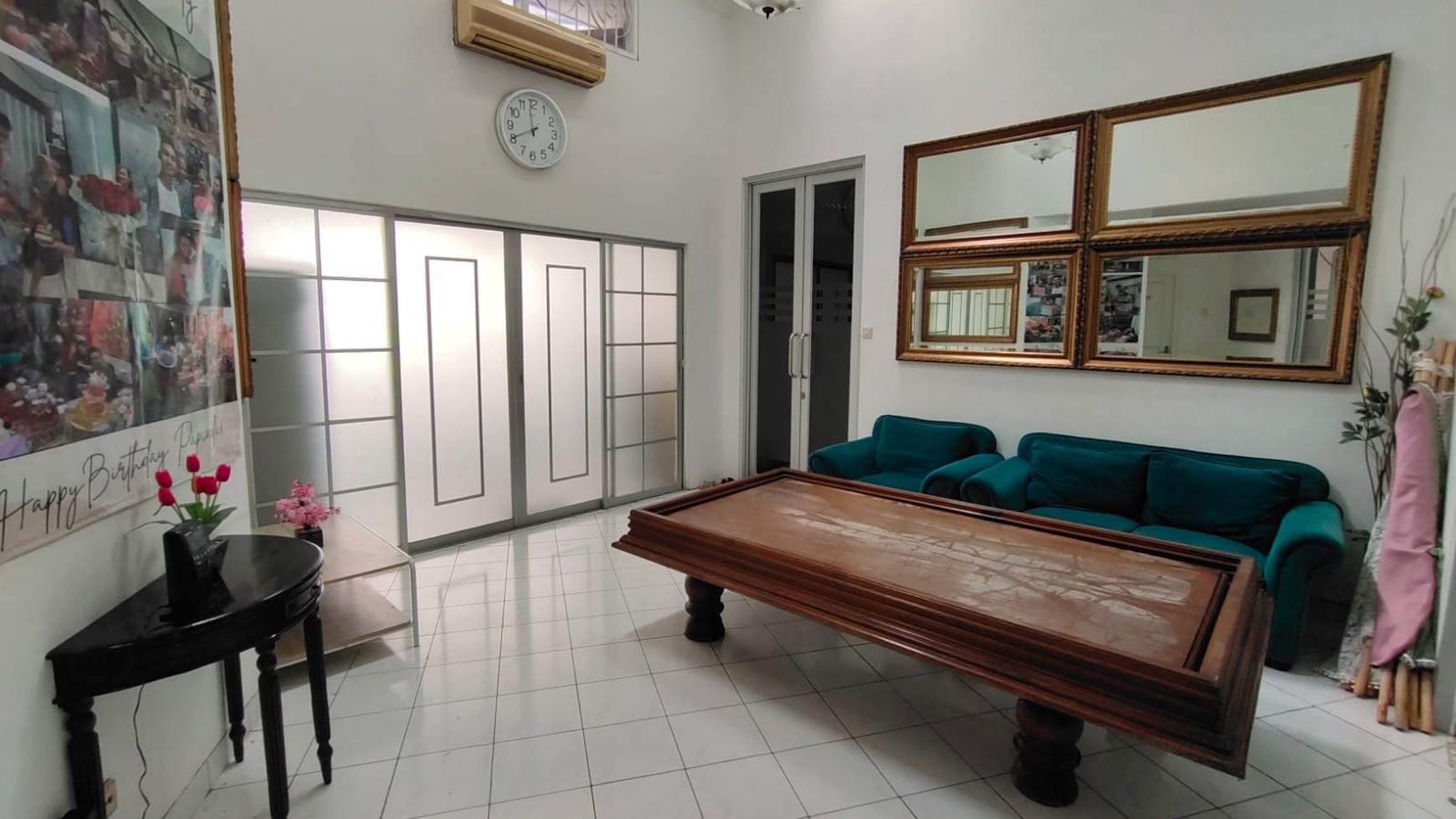 RUMAH USAHA JALAN RAYA PERSIS DEPAN ST.JOHN KENCANA LOKA BSD