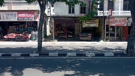 Ruko 2 Lantai Lokasi Strategis Dekat Hotel Tjokro Style, Umbulharjo, Yogyakarta