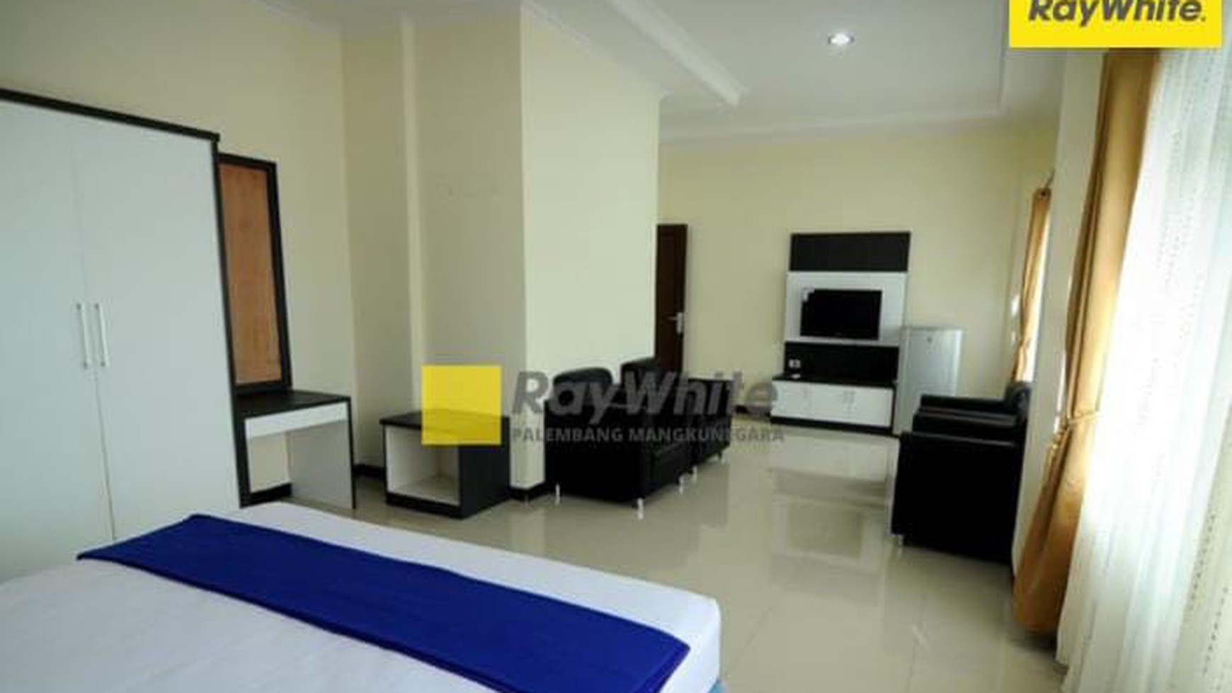 Dijual Gedung Serbaguna Hotel