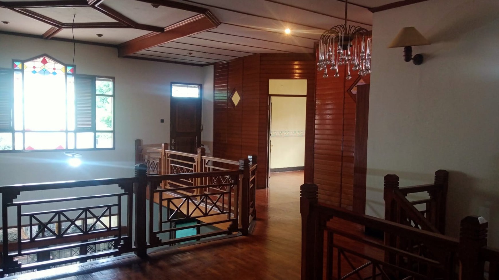 Rumah Lux Asri di Daerah Arcamanik Bandung