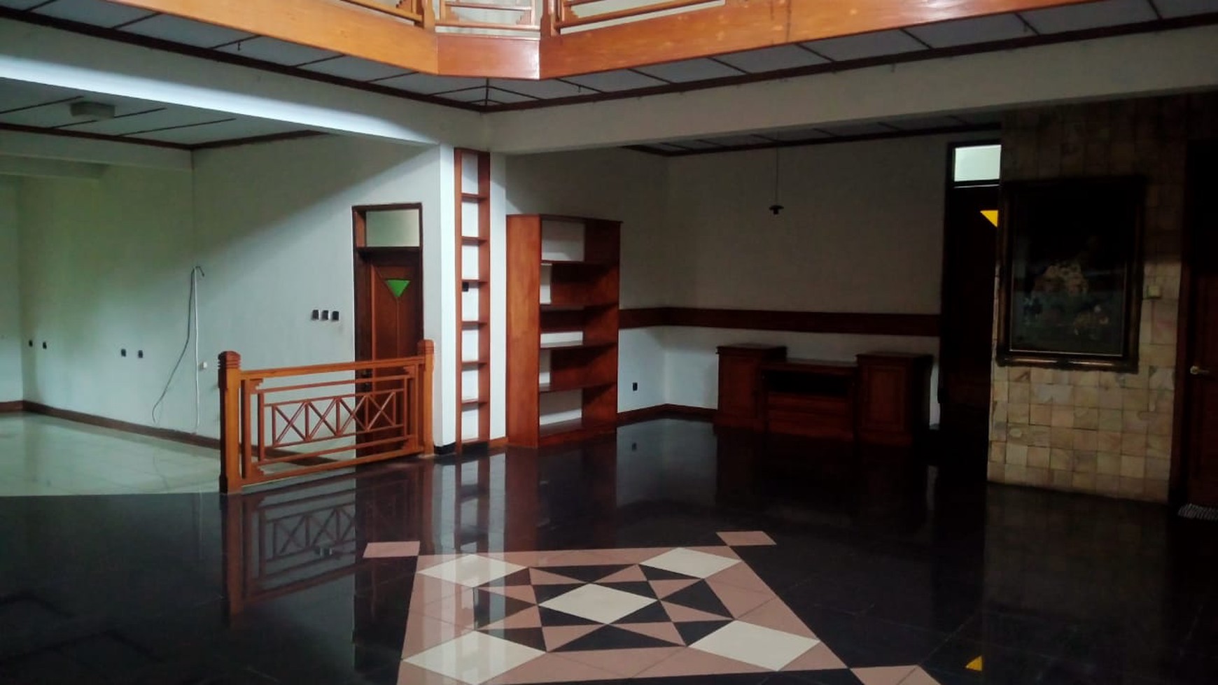 Rumah Lux Asri di Daerah Arcamanik Bandung