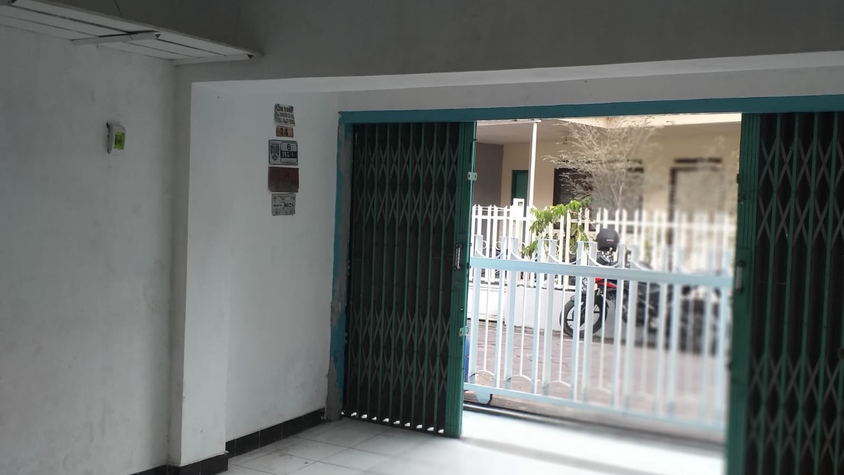 Rumah 2 Lantai Lokasi Strategis Dekat SMPN 5 di Magelang Utara 