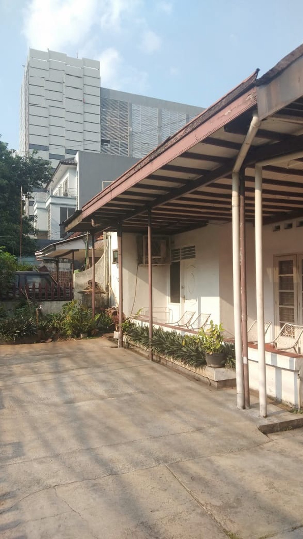 Rumah Bangunan kokoh, 1 lantai siap huni di Jakarta Pusat