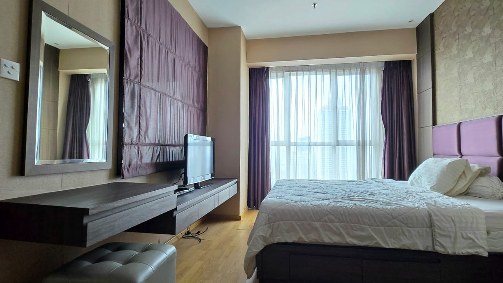 Gandaria Height  3  bedroom, Loft unit, connecting to mall Gandaria City, 10 minutes to Senayan and Pondok Indah