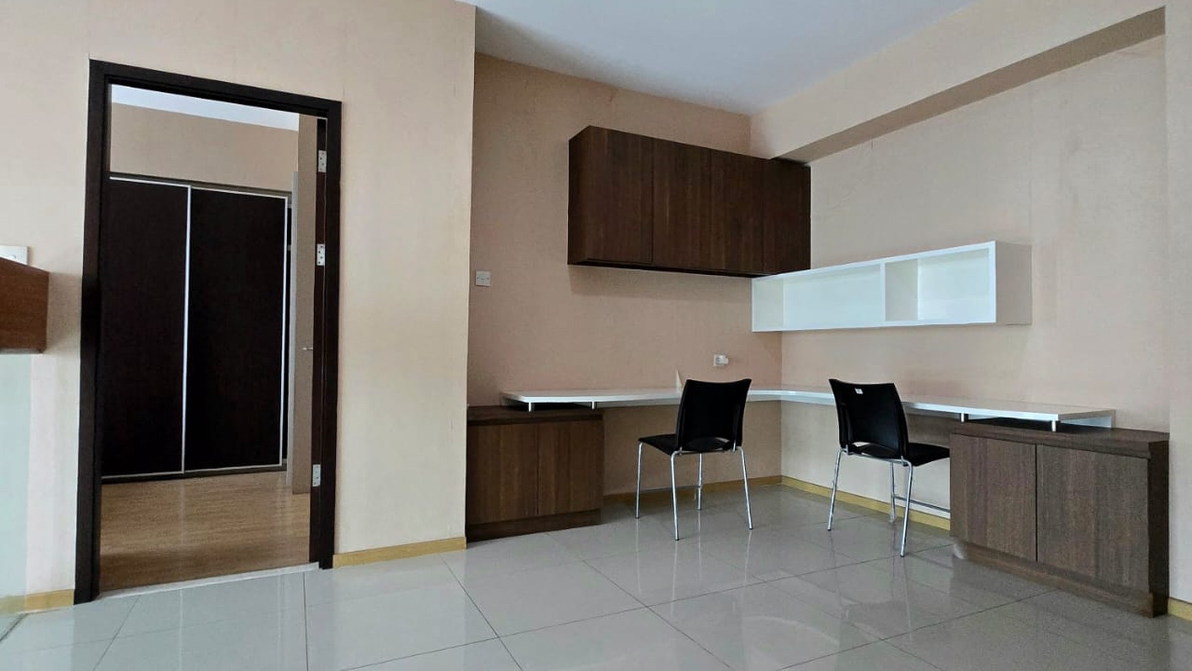 Gandaria Height  3  bedroom, Loft unit, connecting to mall Gandaria City, 10 minutes to Senayan and Pondok Indah