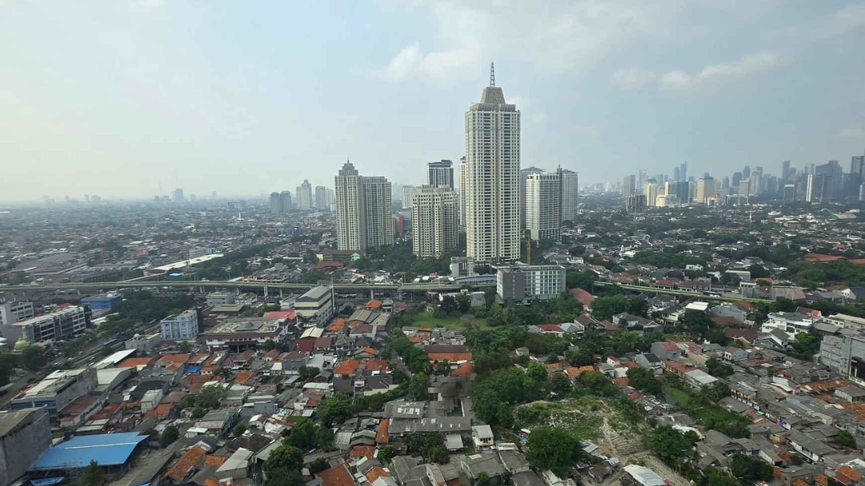 Gandaria Height  3  bedroom, Loft unit, connecting to mall Gandaria City, 10 minutes to Senayan and Pondok Indah