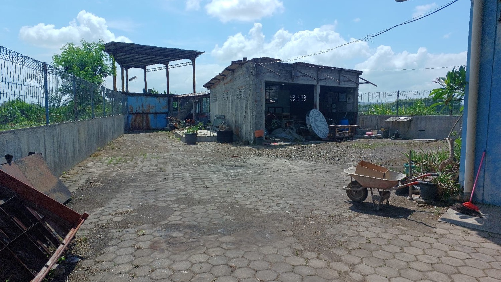 Gudang Luas 1741 Meter Persegi Lokasi Dekat Jalan Tol Jogja Solo 