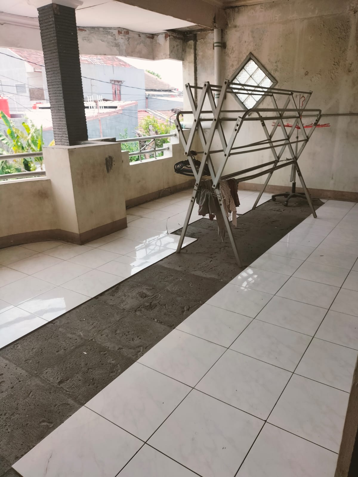 Dijual Rumah Harapan Indah 1 Bekasi 