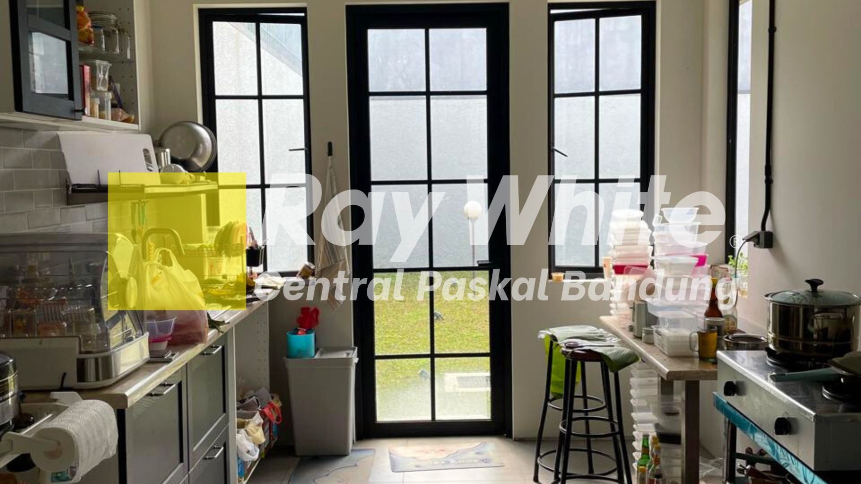 Rumah Cantik di Tatar Subanglarang Kota Baru Parahyangan