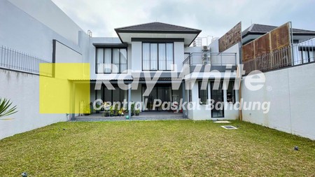 Rumah Cantik di Tatar Subanglarang Kota Baru Parahyangan