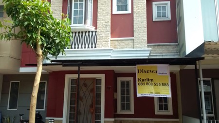 Disewakan Rumah 2 lantai di Malibu Village Gading Serpong