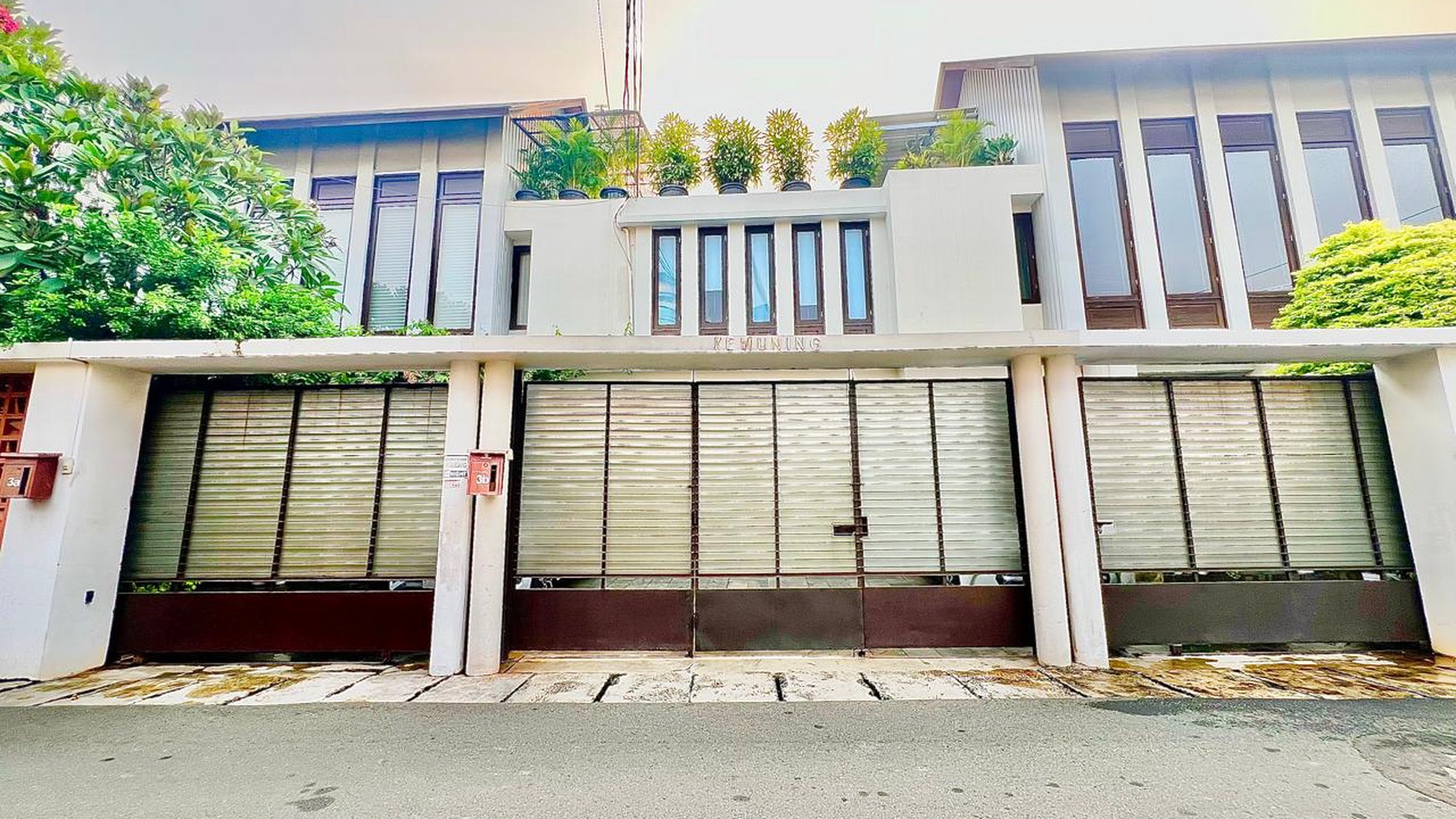 Rumah Hitung Tanah Area Cipete