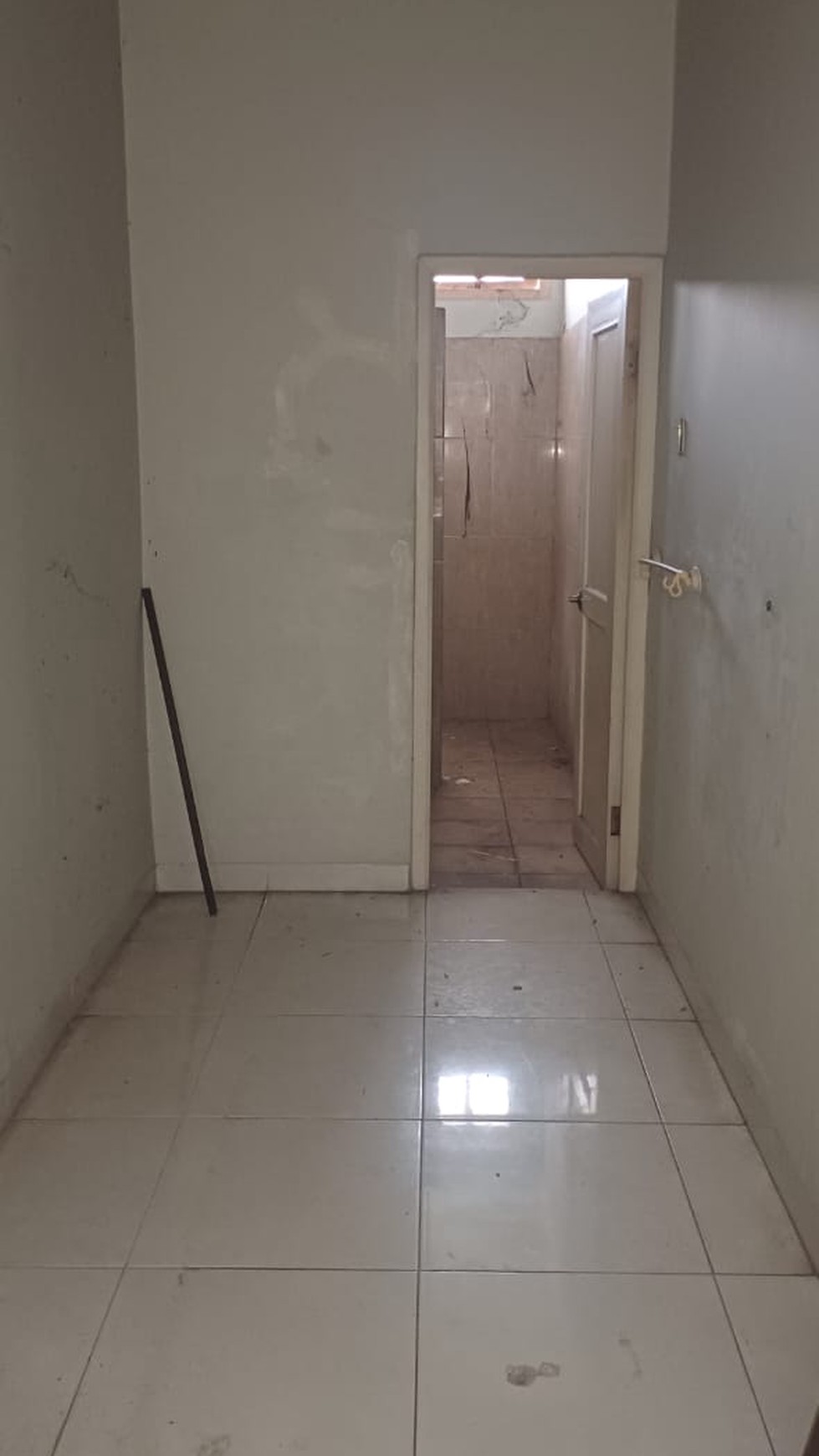 Dijual Rumah Apa Adanya di Bintaro Jaksel