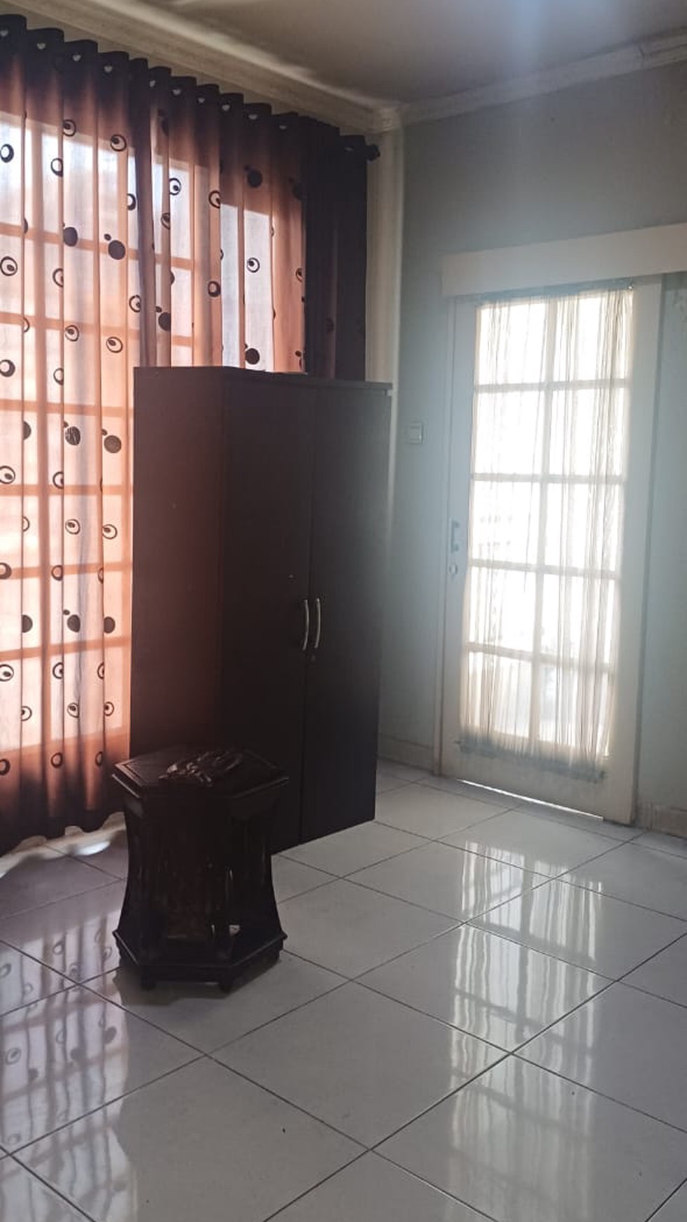 Dijual Rumah Apa Adanya di Bintaro Jaksel