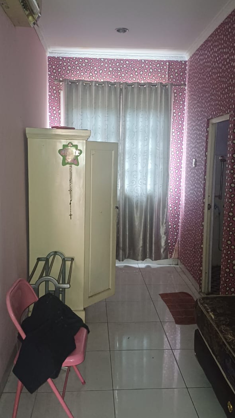 Dijual Rumah Apa Adanya di Bintaro Jaksel