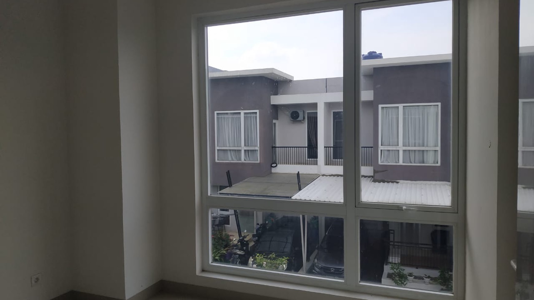 Dijual SEGERA Rumah Bagus Di Komplek Taman Berryl Residence, Graha Raya Bintaro, Tangerang Selatan