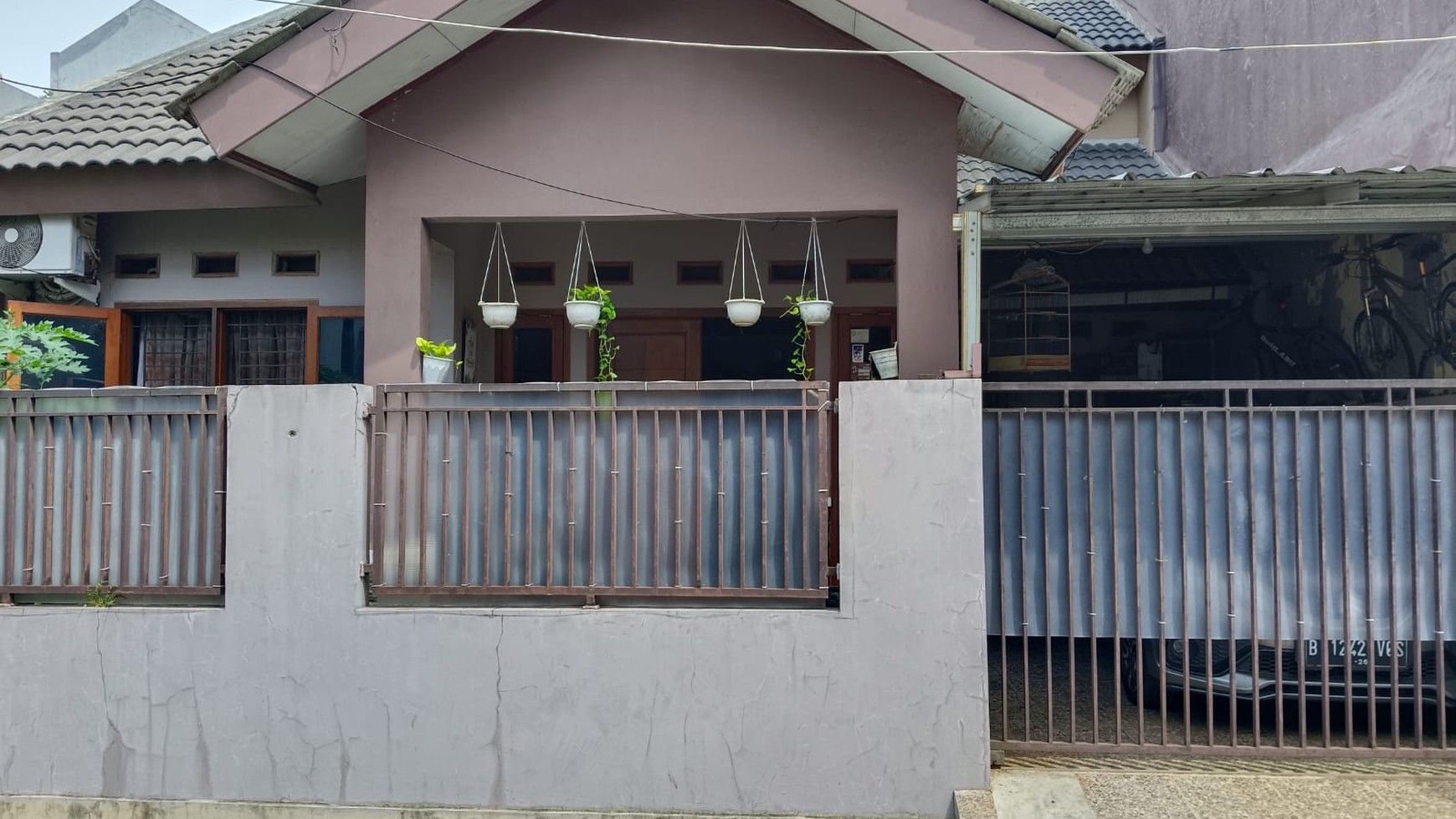 Rumah Siap Huni dengan Hunian Nyaman dan Asri @Parung Serab