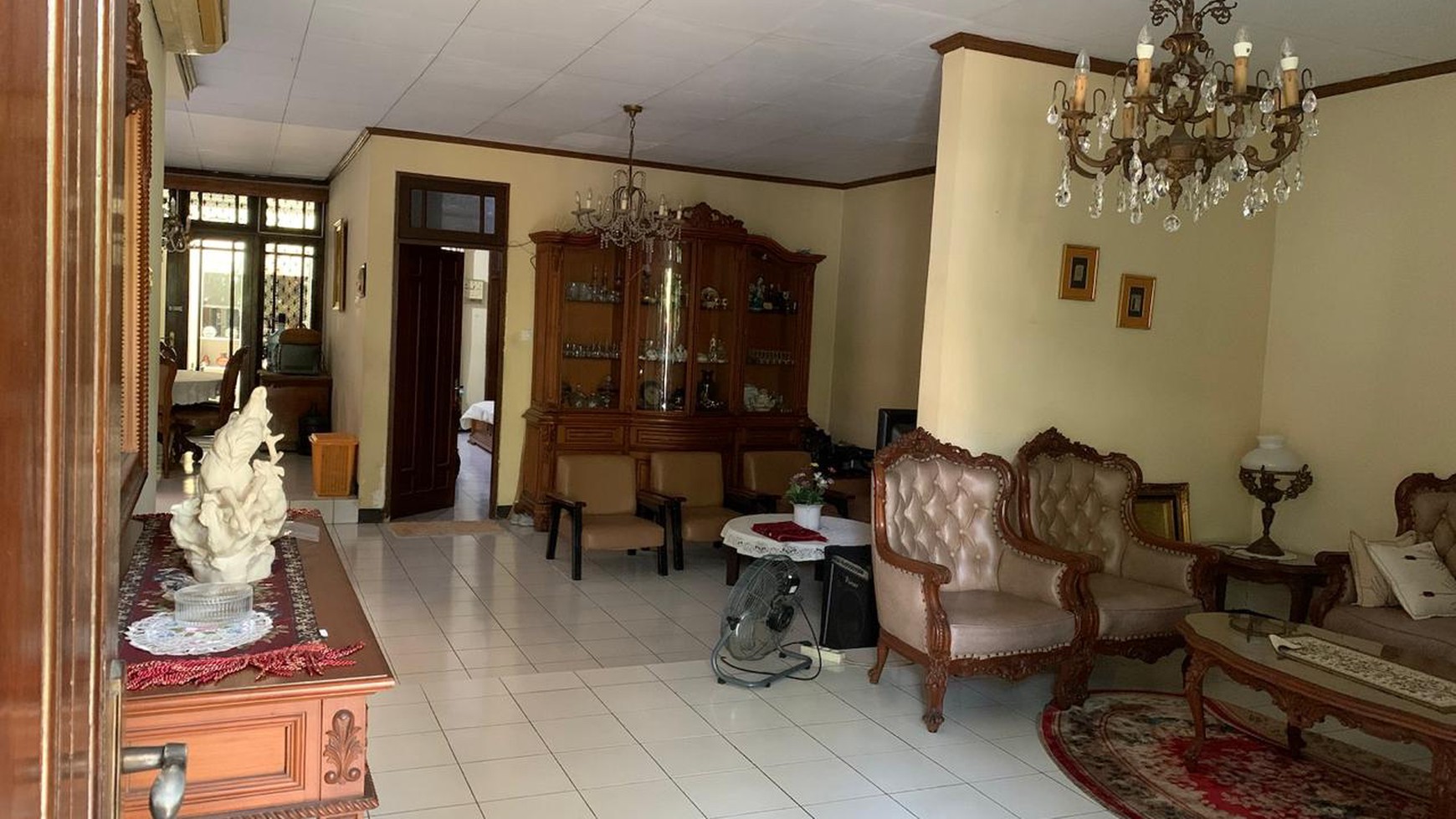 DIJUAL RUMAH STRATEGIS, TENANG DAN NYAMAN