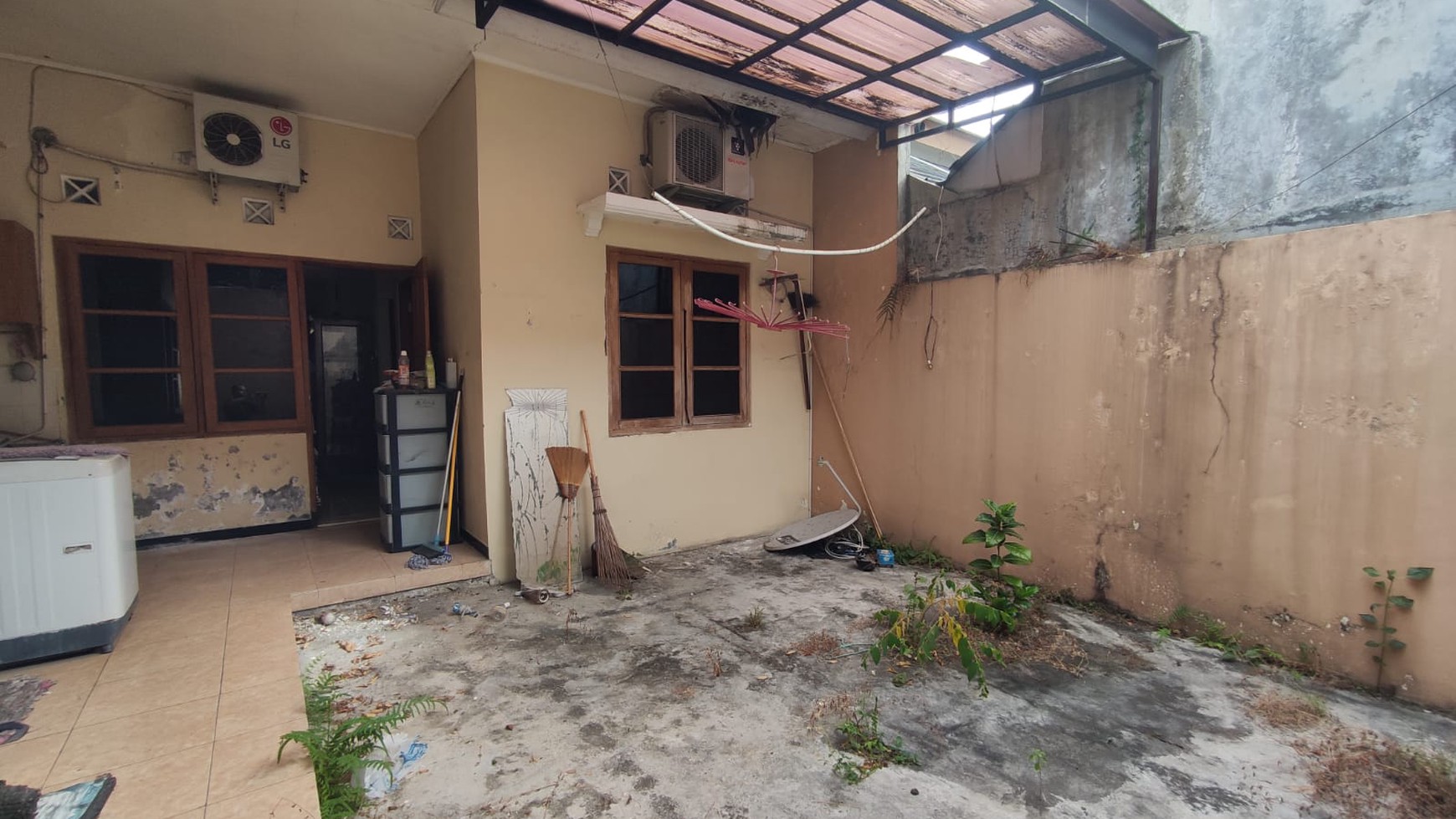 Disewakan Rumah Tinggal Dalam Perum Giwang Pratama Estate 