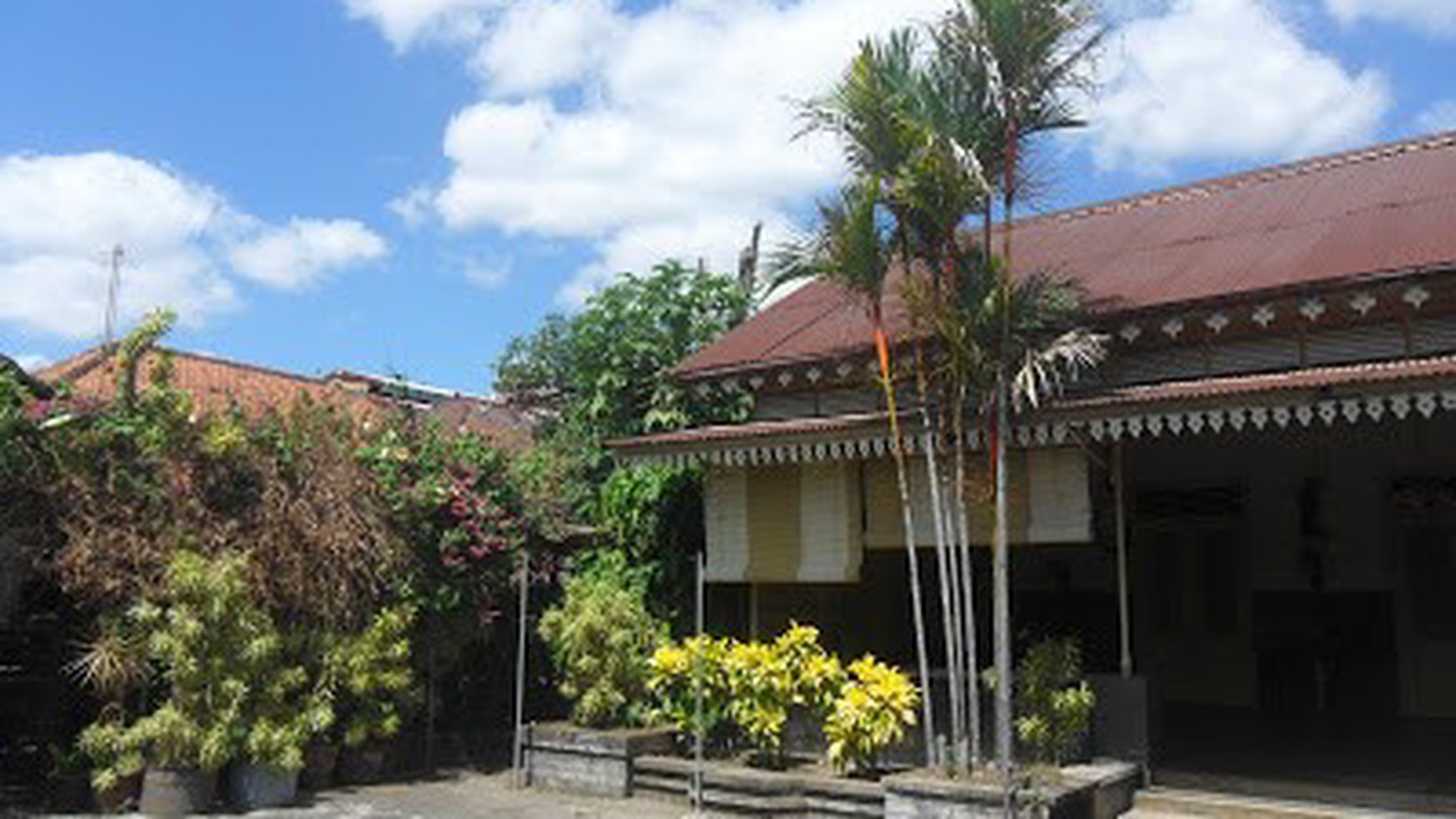 Rumah Bagus Di Jl Bantaran Kidul Yogyakarta 